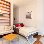 Fullhouse - - M14 - Balcony - Smarttv *