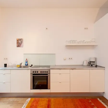 Apartment Fullhouse - - M14 - Balcony - Smarttv *