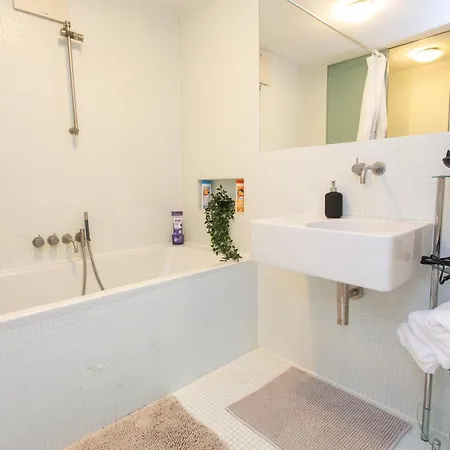 Apartment Fullhouse - - M14 - Balcony - Smarttv *