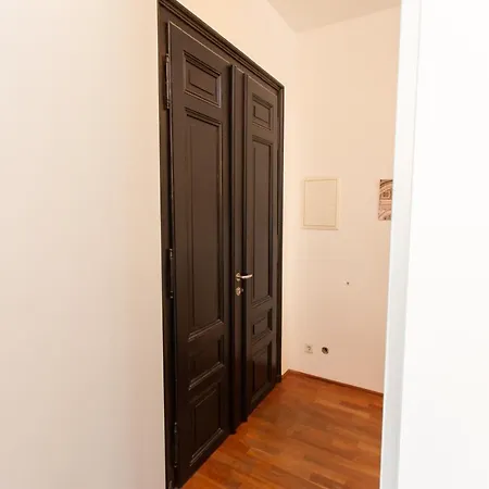 Fullhouse - - M14 - Balcony - Smarttv * Leipzig