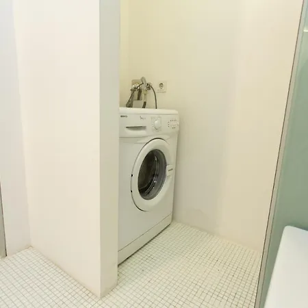 Fullhouse - - M14 - Balcony - Smarttv * Lipsia