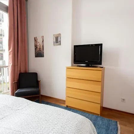 Fullhouse - - M14 - Balcony - Smarttv Lejlighed *