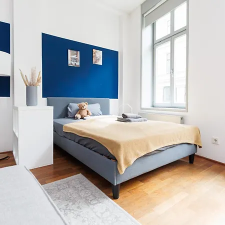 Appartement Fullhouse - - M14 - Balcony - Smarttv
